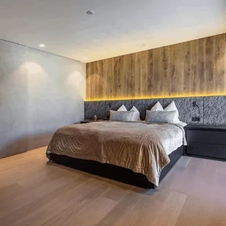 아파트 Beautiful 3br In The Heart Of 키츠부헬
