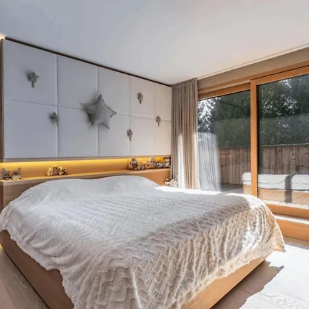 Beautiful 3br In The Heart Of Apartment Kitzbuhel